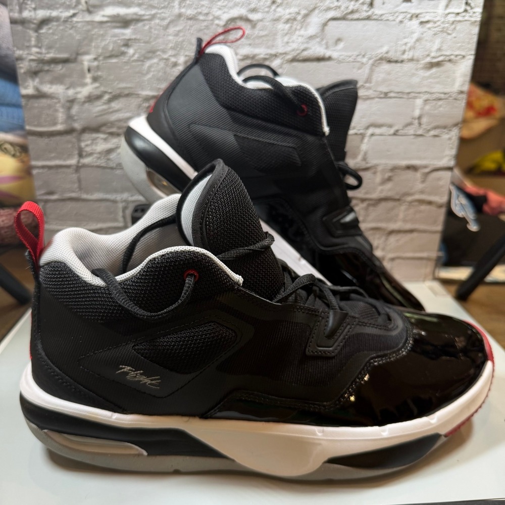 Air Jordan Stay Loyal 3 Mens 10.5 Black Red White Flight Shoes FB1396-006